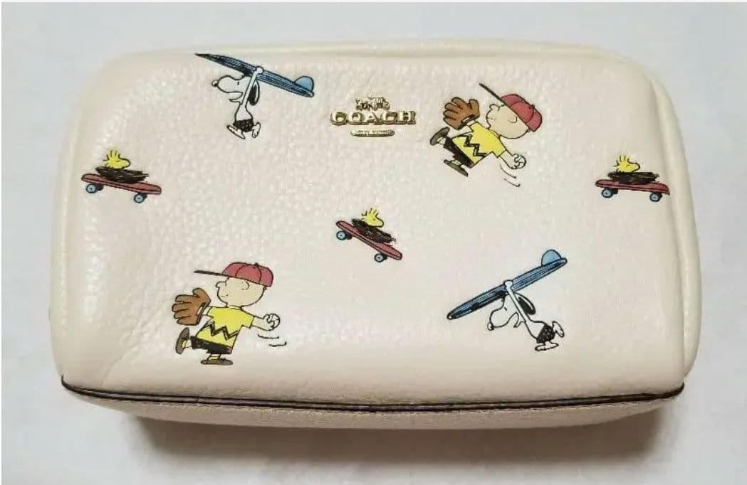 COACH×SNOOPY　コスメティックポーチ