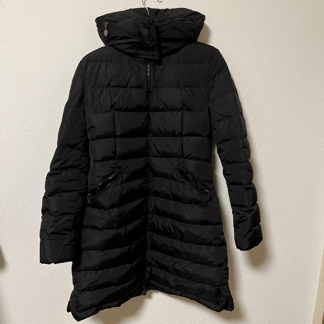 Moncler 黒 ダウンジャケット フード