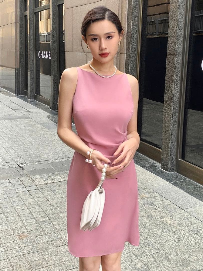 年中着用可❤️ひざ丈ドレス　女子会,デート,結婚式,パーティー対応　華やか