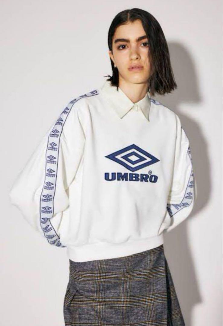 MOUSSY UMBRO コラボトレーナー　スウェット　ホワイト