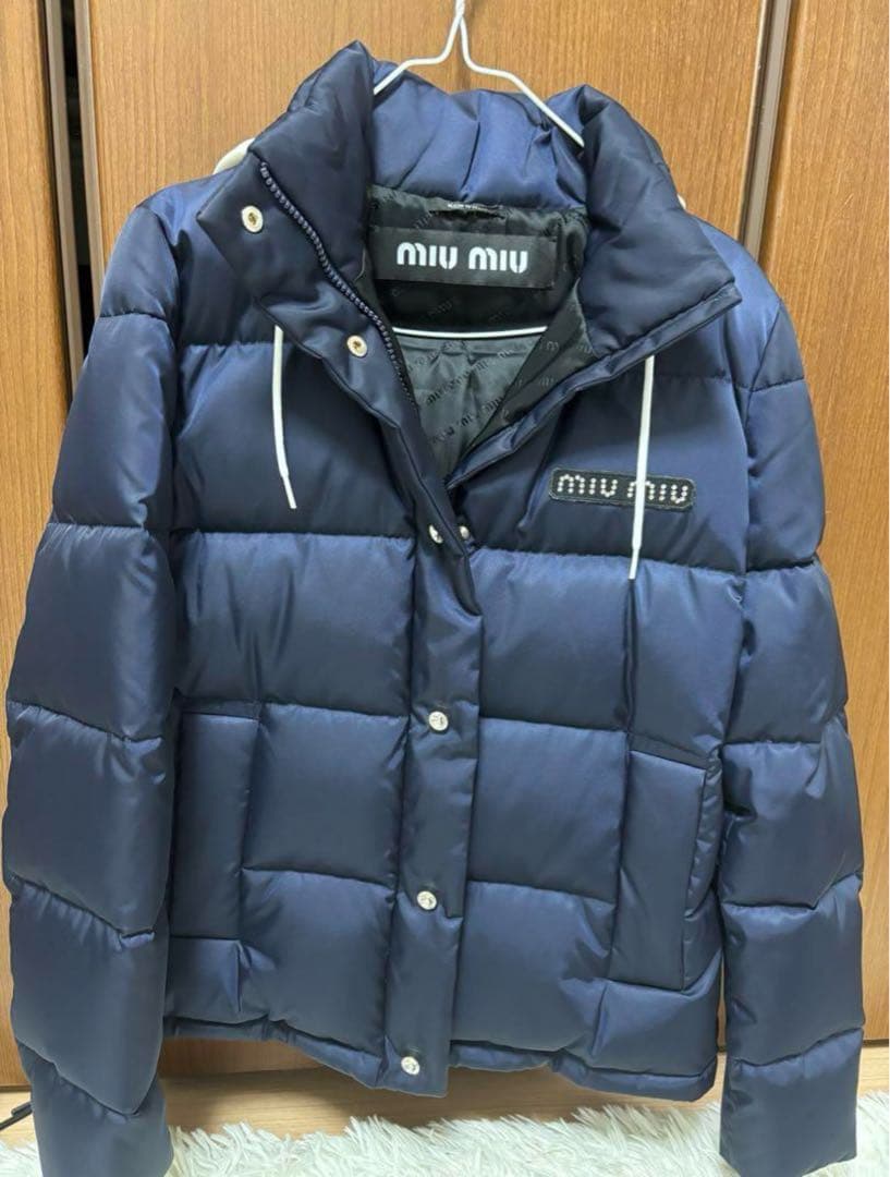 ミュウミュウ　ダウンコート　30万