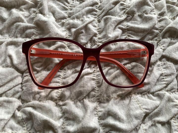 GUCCI グッチ メガネ　伊達メガネ　美品　オシャレ