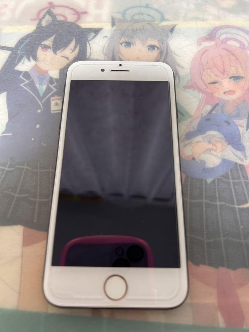 iPhone 8 64GB SIMロックあり
