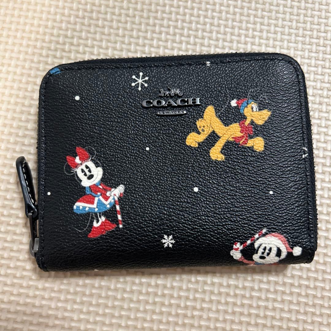 coach 二つ折り財布　ディズニー