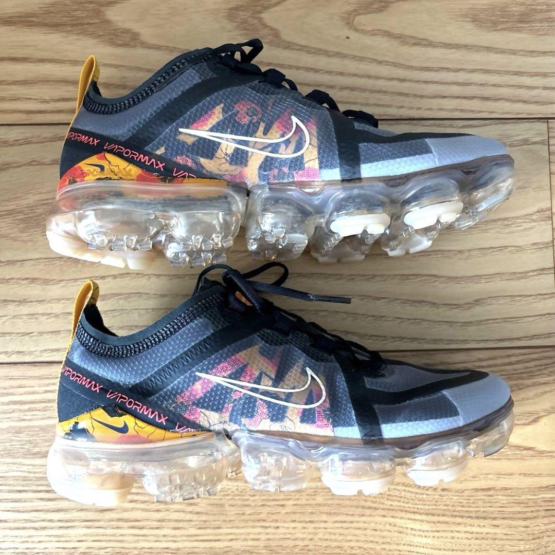 NIKE Wmns Air VaporMax 2019 SE <未使用品>