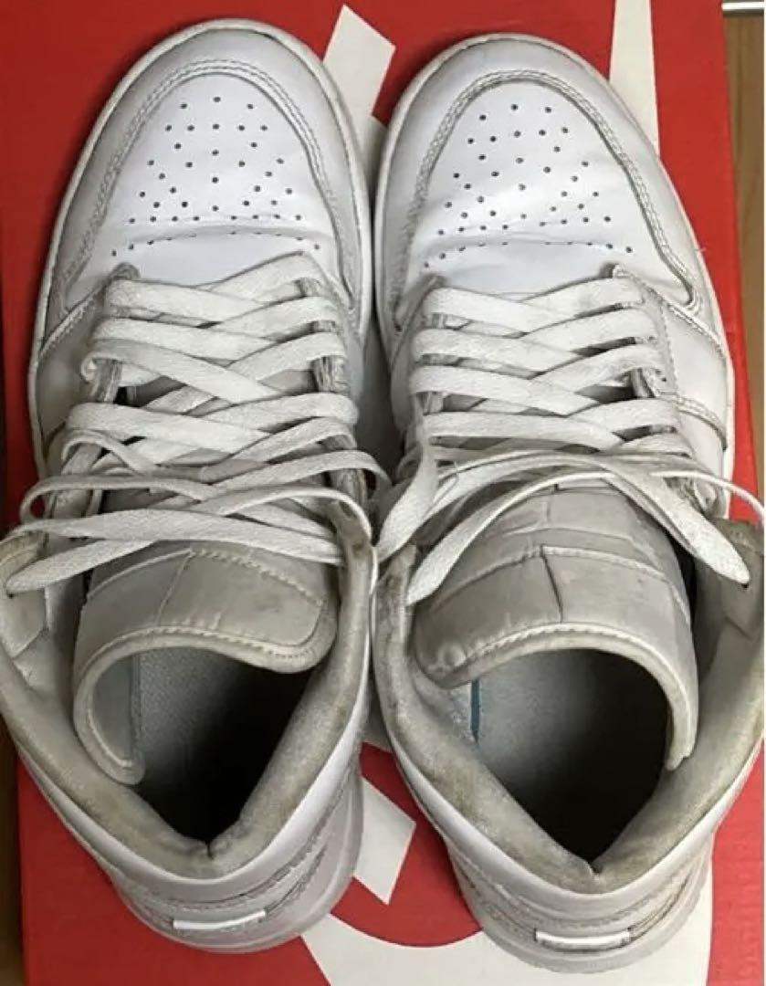 NIKE AIR JORDAN 1 MID レディース