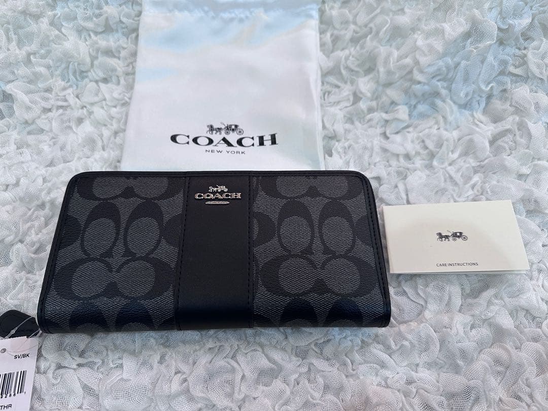新品未使用‼️ COACH コーチ　長財布　シグネスチャー　ラウンドファスナー