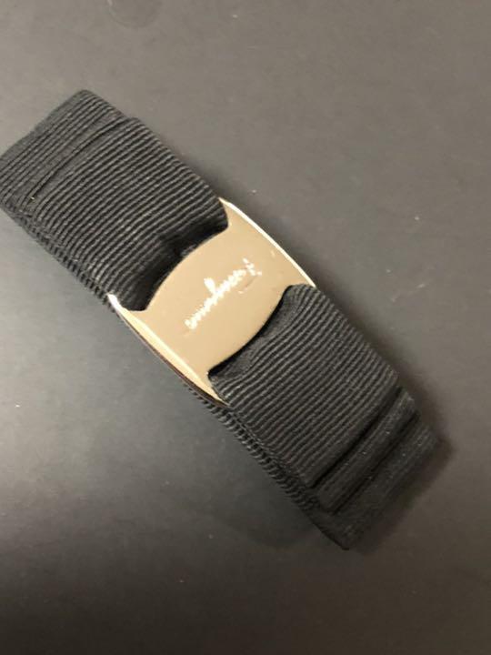 美品 Ferragamo ヴァラ バレッタ ブラック 値下げ