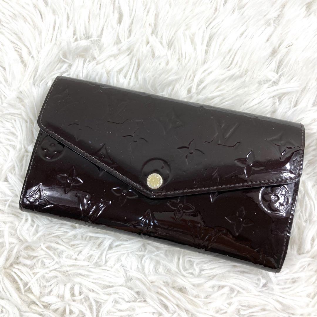 LOUIS VUITTON ポルトフォイユサラ モノグラムヴェルニ アマラント