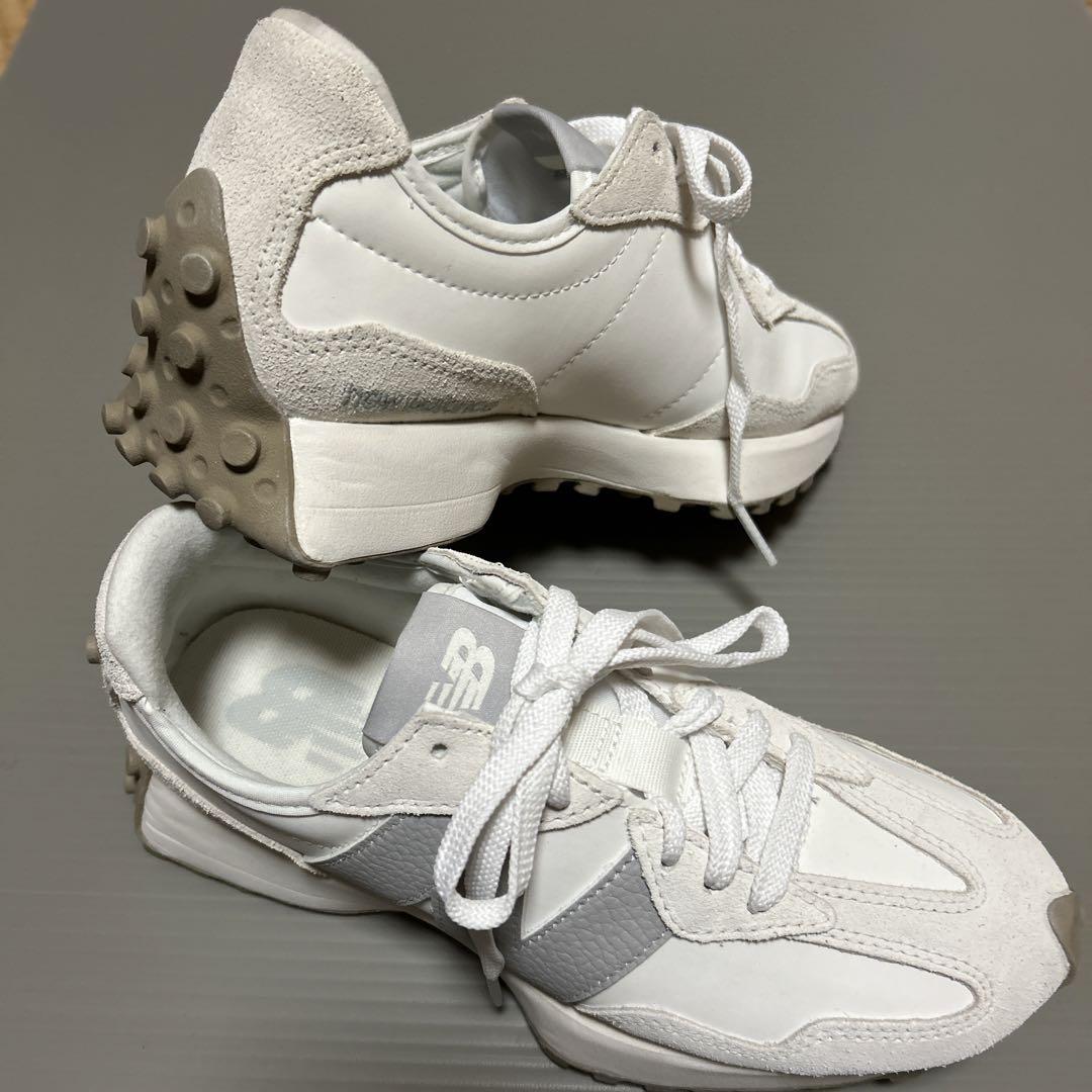 New Balance ホワイト スニーカー
