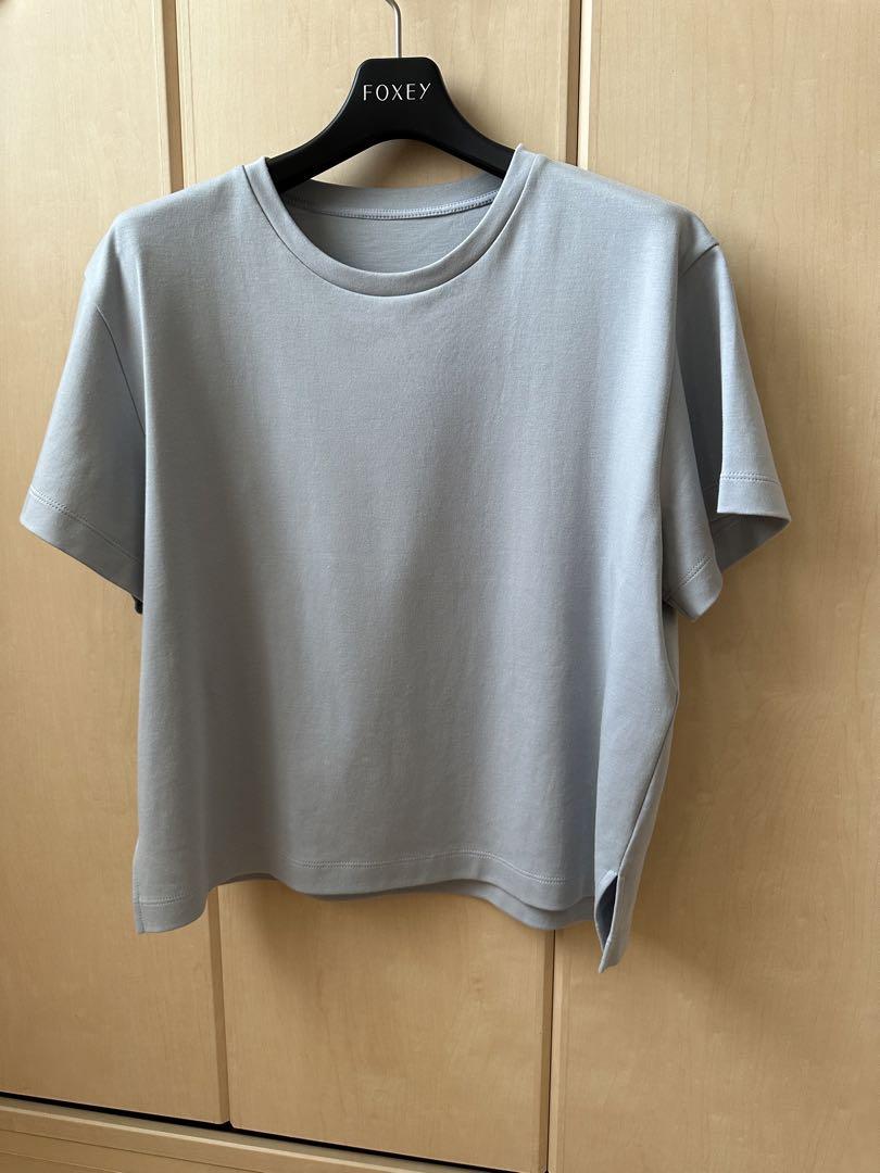FOXEY NEW YORKスモーキーブルーTシャツ38⭐️新品未使用⭐️