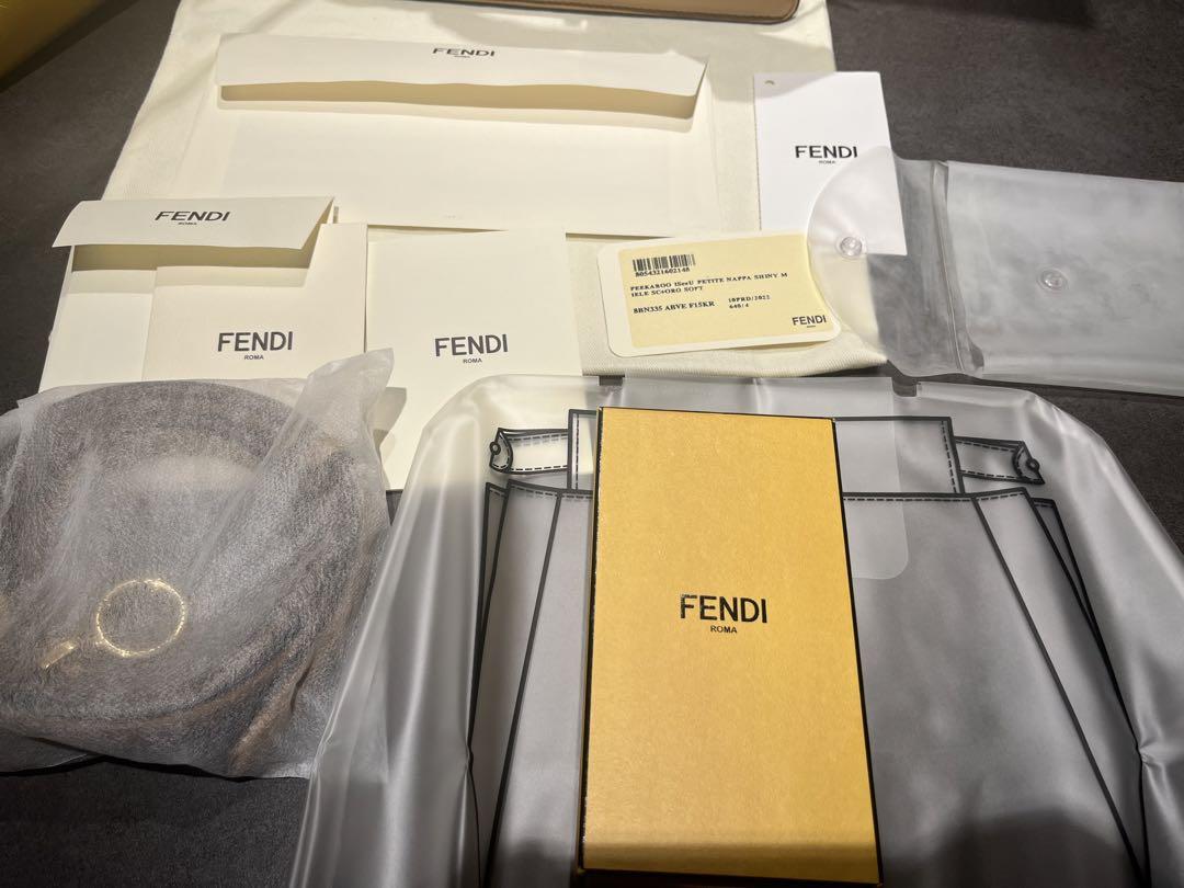 Fendi ピーカブー ISeeU プチ　スカーフ付き