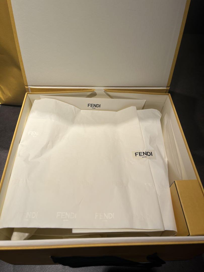 Fendi ピーカブー ISeeU プチ　スカーフ付き