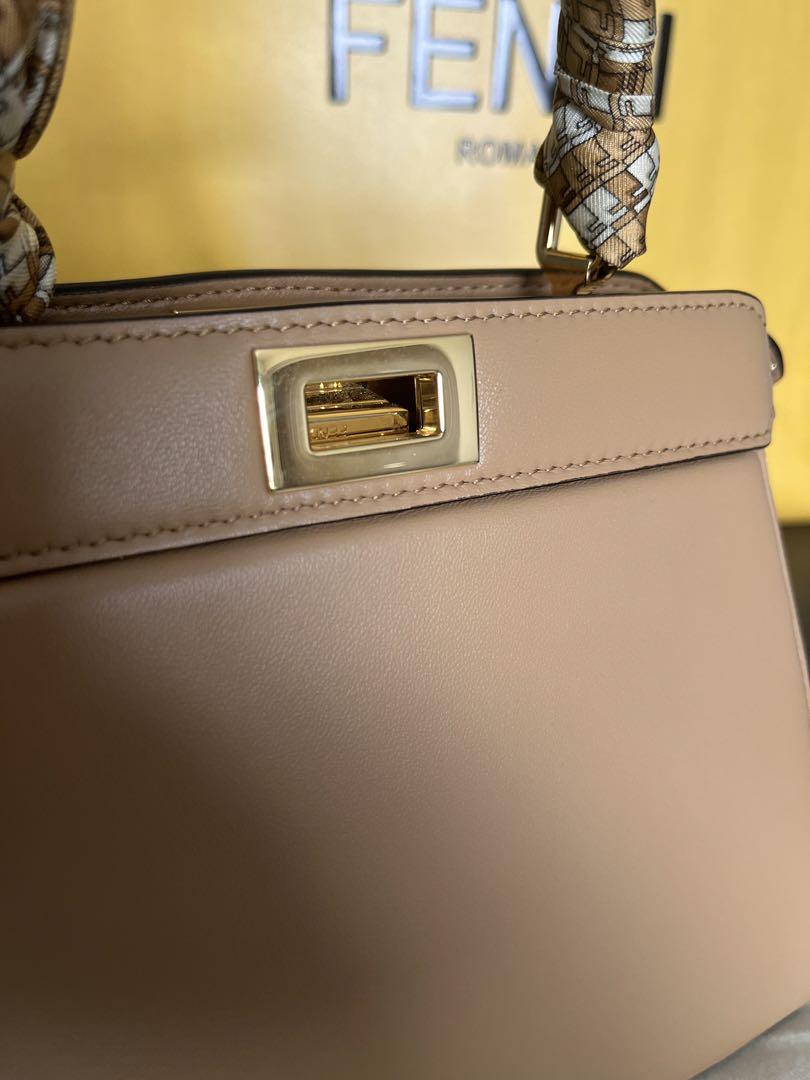 Fendi ピーカブー ISeeU プチ　スカーフ付き