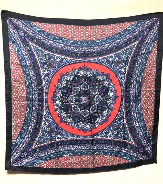 ■希少■ビンテージ　大判スカーフ■88cm×85cm■レディース・バンダナ・レア